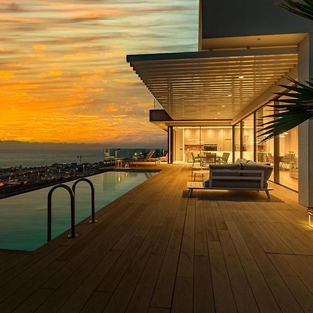 Serenity Heights - Luxury Concierge Services 아데제 외부 사진